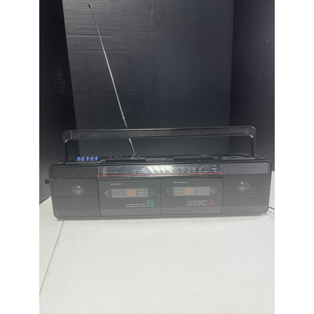 VINTAGE JC PENNY 681-3047 Radio  Cassette Player Boom Box- Not Working